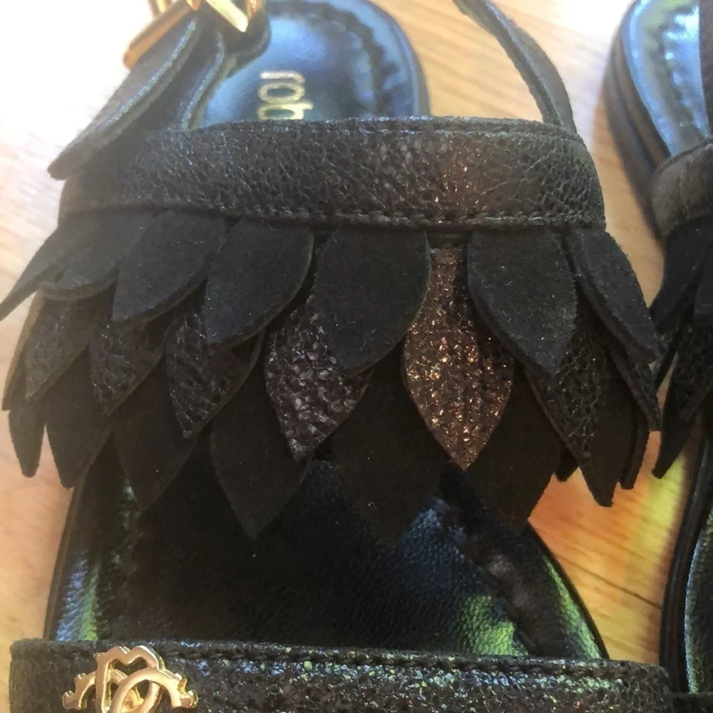 NWT Roberto Cavalli Girls Sandals, Size 28 or 11 US Black w/ Fringe